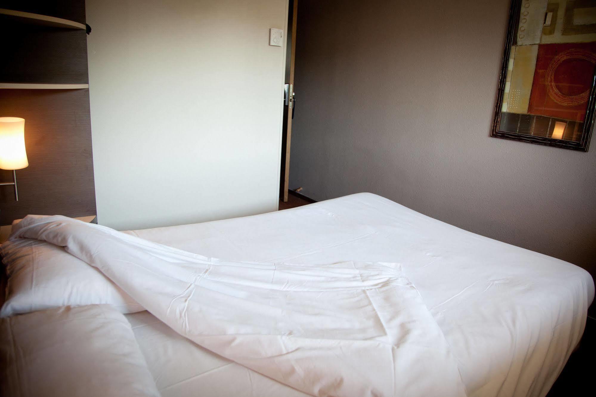 B&B Hotel Pau Zenith Eksteriør billede