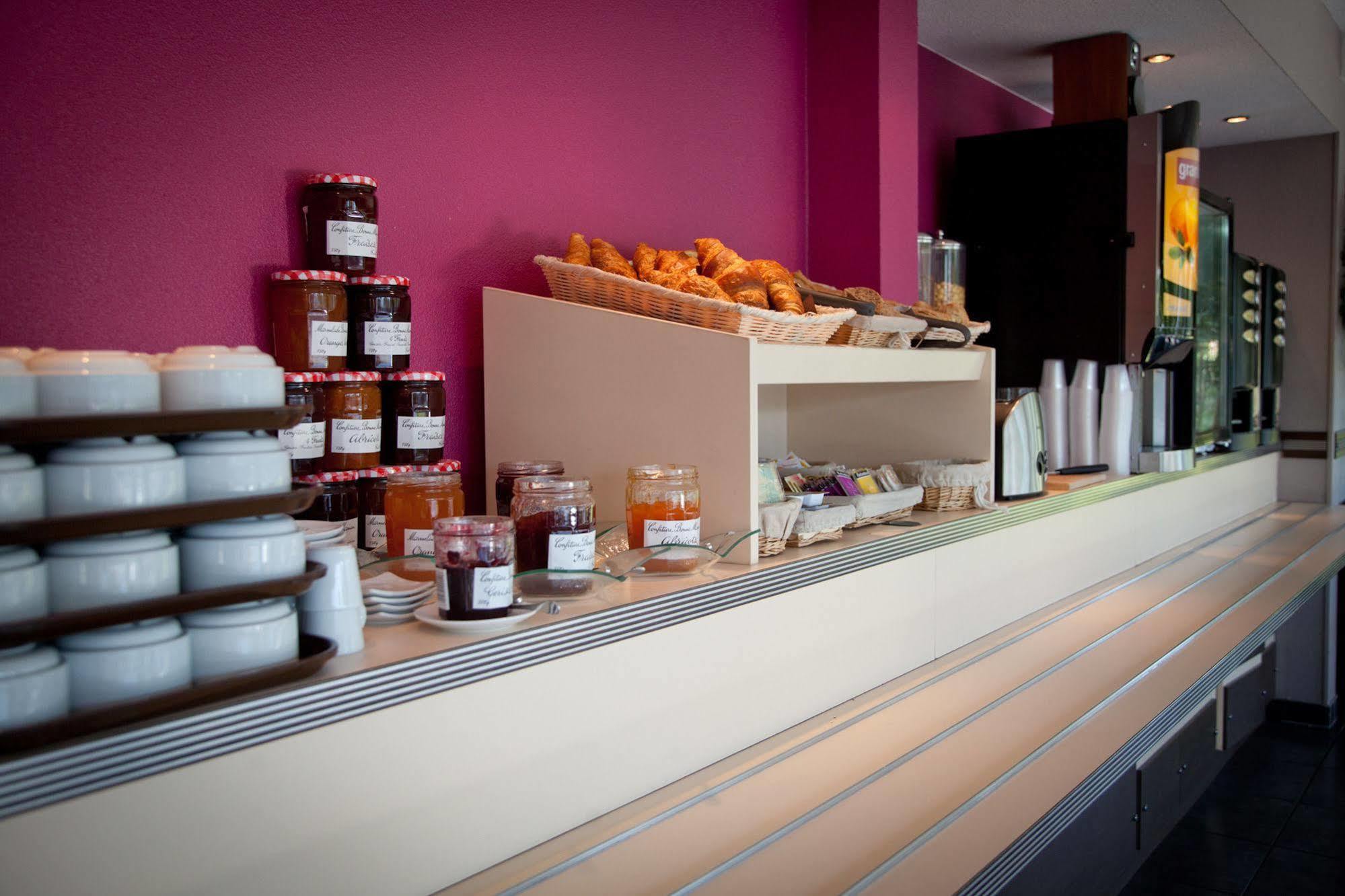 B&B Hotel Pau Zenith Eksteriør billede